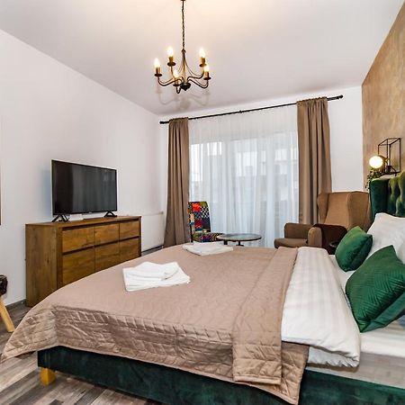 בראשוב Apartament Smarald מראה חיצוני תמונה