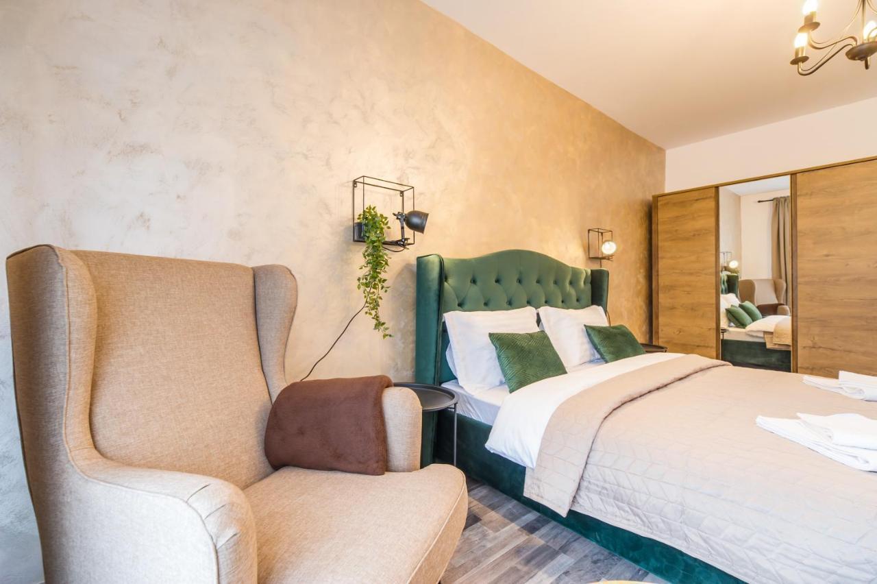 בראשוב Apartament Smarald מראה חיצוני תמונה