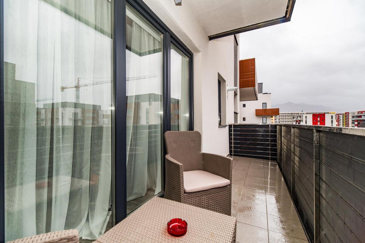 בראשוב Apartament Smarald מראה חיצוני תמונה